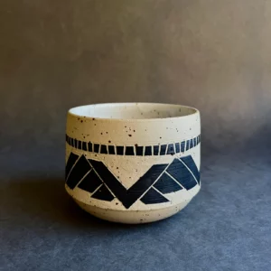 Cache pot sgraffito Tirangle
